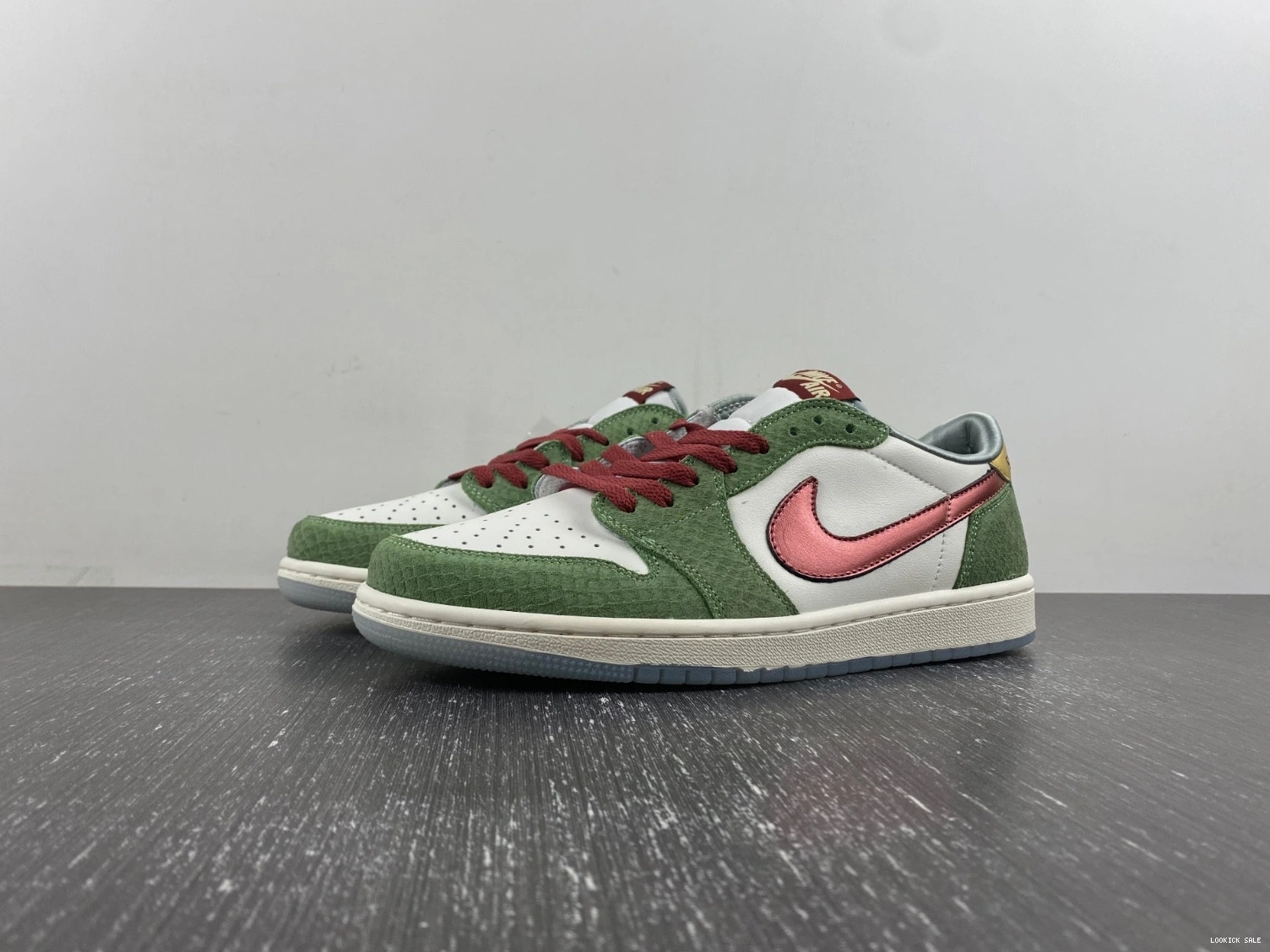 Cheap the 1 Low OG Air Jordan Dragon Year FN3727-100 of 0523
